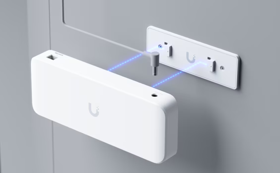 Dashboard do UniFi Network Controller gerenciando o switch Ultra