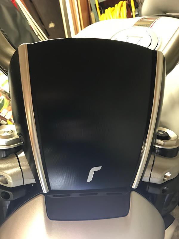 EA188C04-6A4B-4005-BED5-E25B616B8CAE