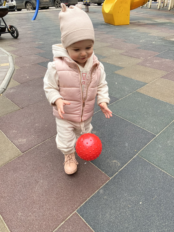 C7F8EB13-0C1C-4BB4-A32F-391E38BDA292