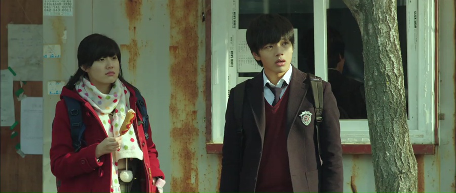 Hwayi: A Monster Boy 2013 BluRay [Hindi + Tamil + Telugu + Korean] 480p, 720p ESub Screenshot