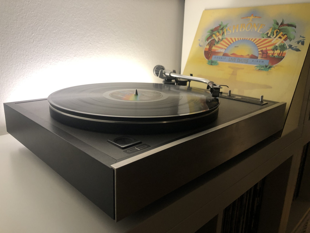 EA76D690-938B-4AFC-BF10-1EDB7D78179A