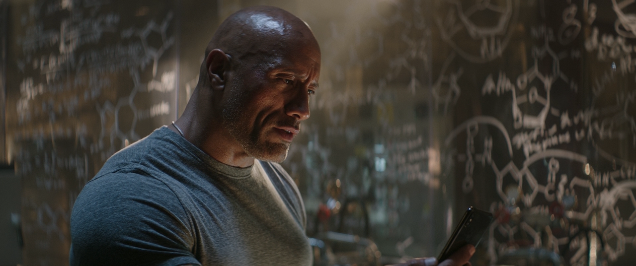 Форсаж Хоббс и Шоу000845