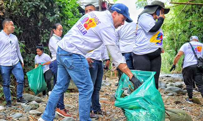 Cali celebró sus 489 años limpiando sus siete ríos en una gran jornada ambiental