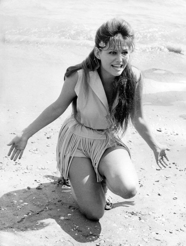 claudia_cardinale_mb61