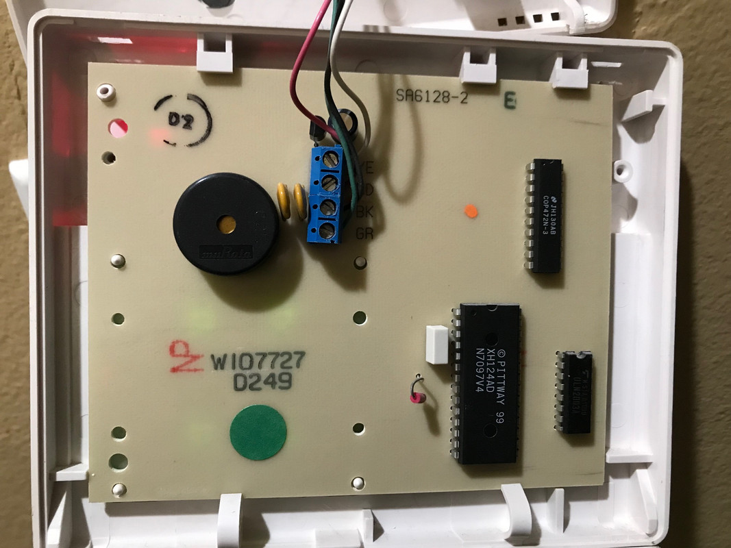 Wired alarm keypad not working Home & Garden