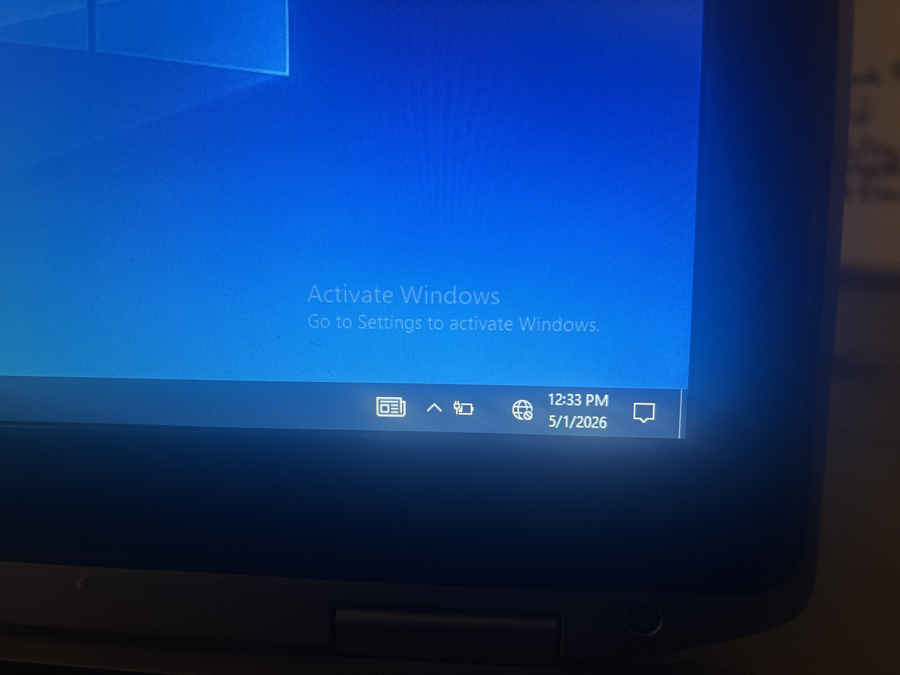 Activate Windows prompt on desktop
