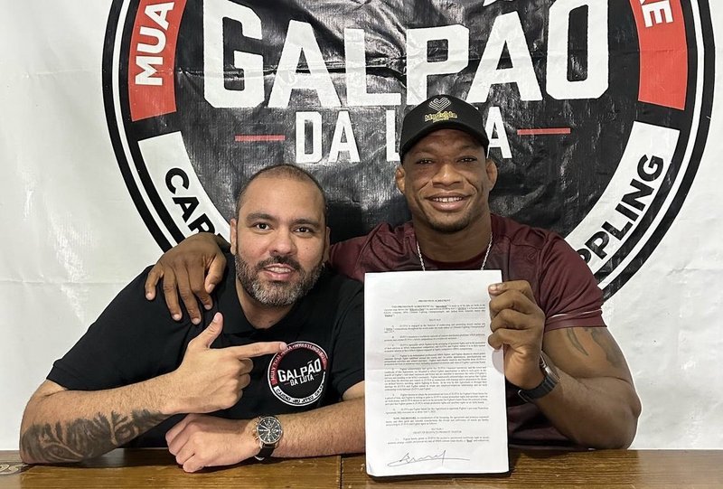 Джaйлтън Алмейда подписа нов договор с UFC