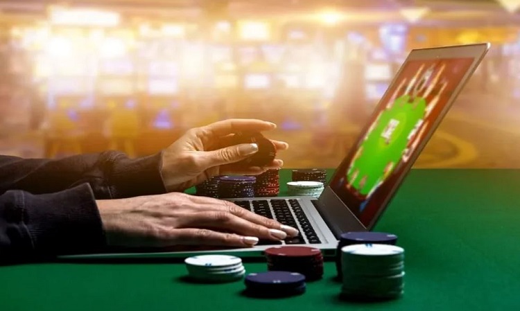 What To Know Before Signing Up for an Online Casino