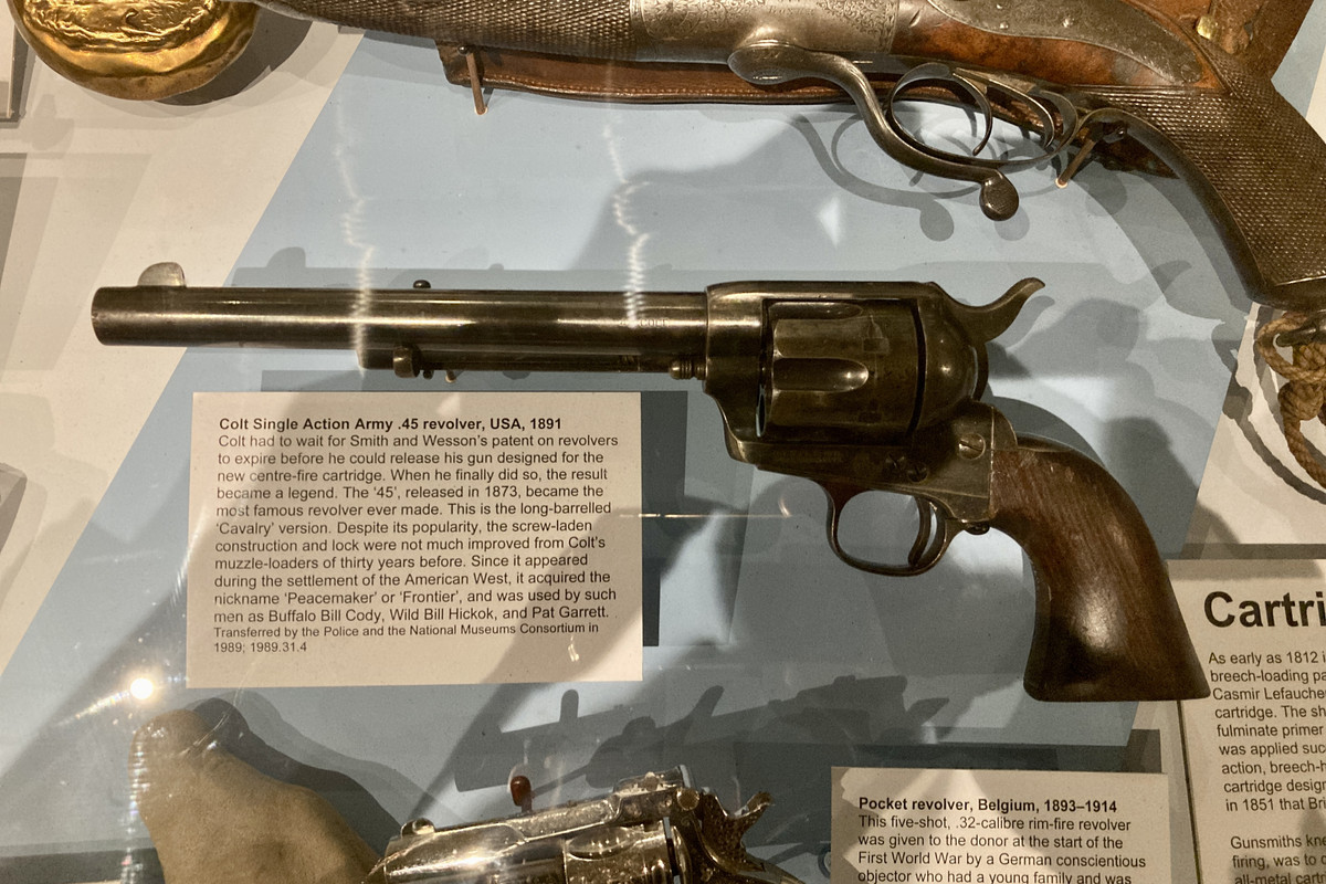 6E45DE95-DDD3-4A7A-9257-BEF2134398D9