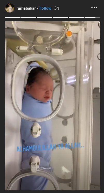 Putra Tasya Kamila dan Randi Bachtiar