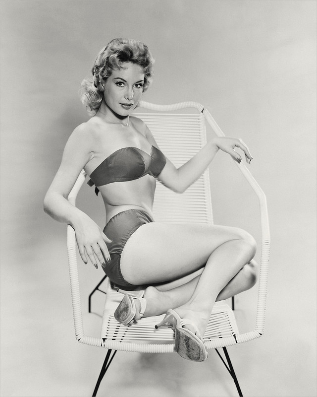 Barbara_Eden_b10