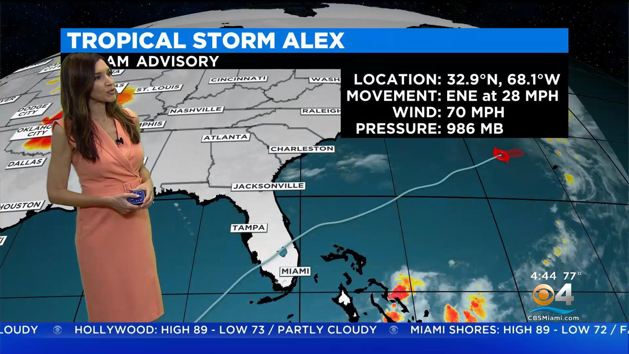 06.06 - 09.30.00 - CBS 4 News 4 30 a.m. News..ts_snapshot_19.51_[2022.06.06_13.56.21]