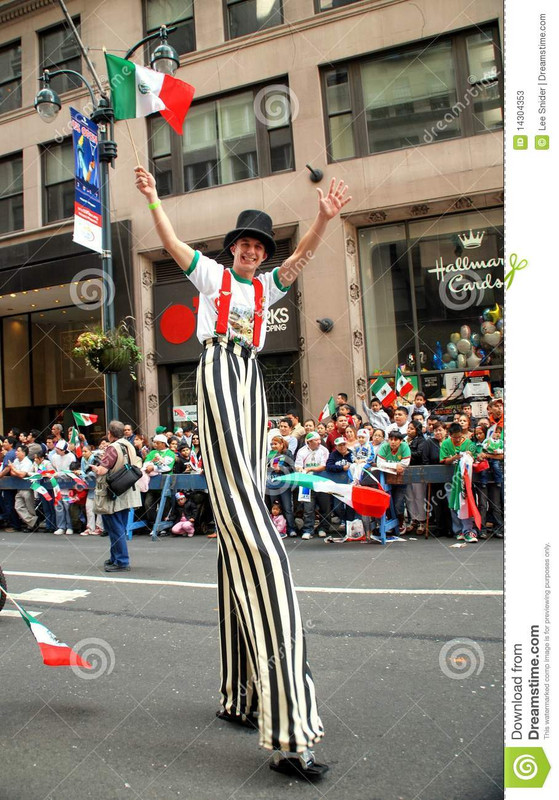 nyc-stiltwalker-mexican-parade-14304353.jpg