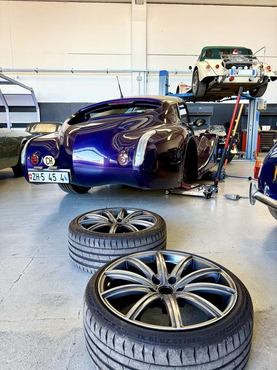 [Linked Image]