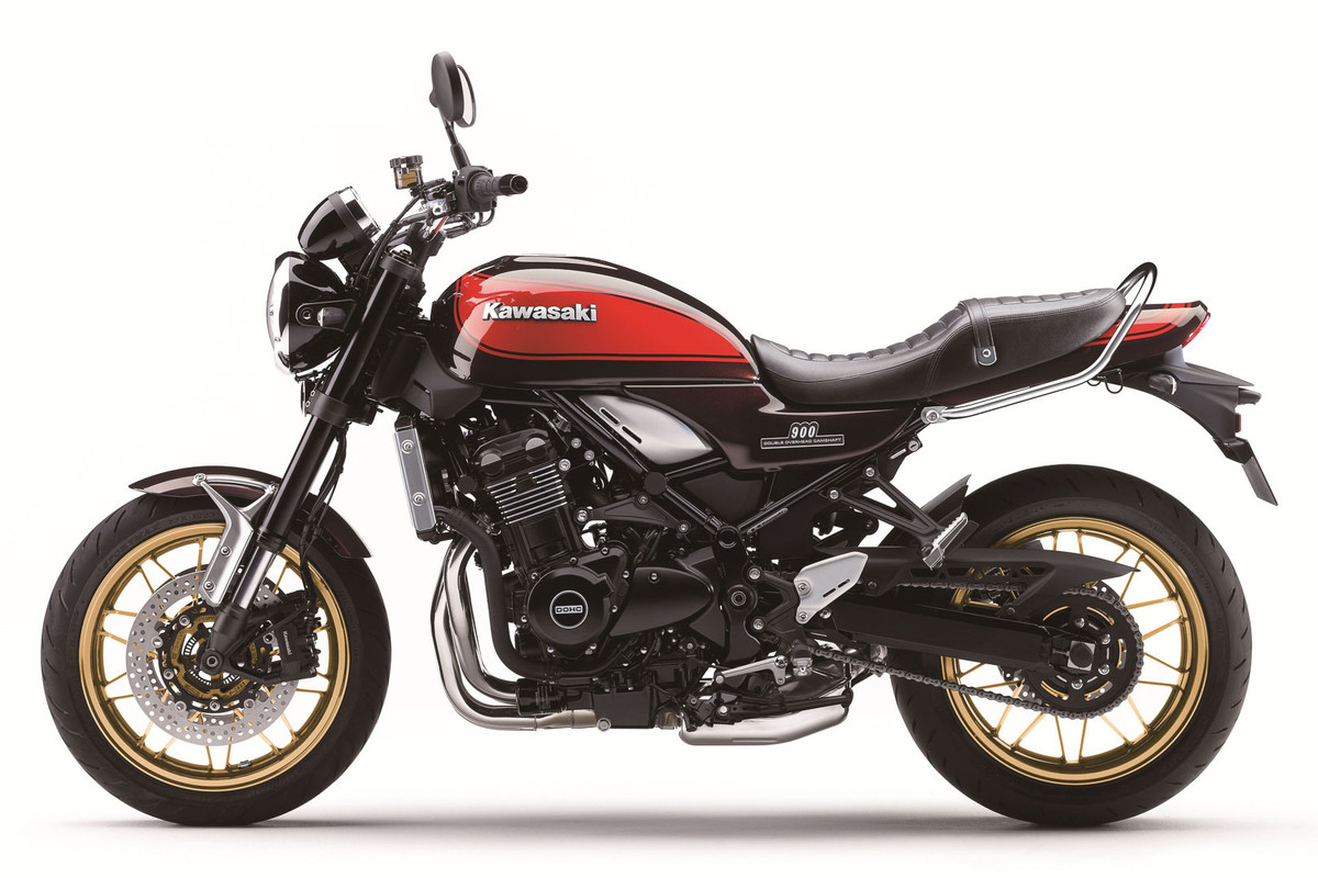 Мотоциклы Kawasaki Z900/Z900R S50th Anniversary Edition 2022