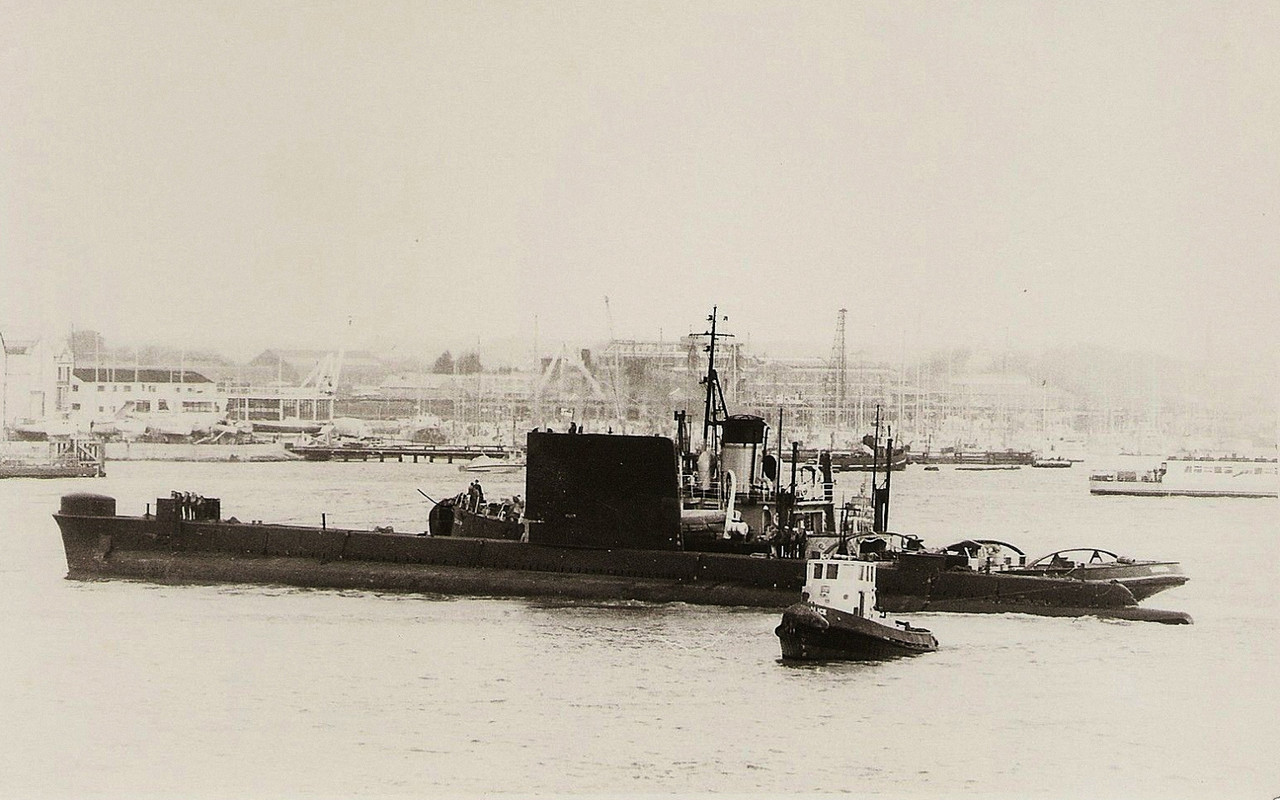 HMS Walrus (S.08)-14