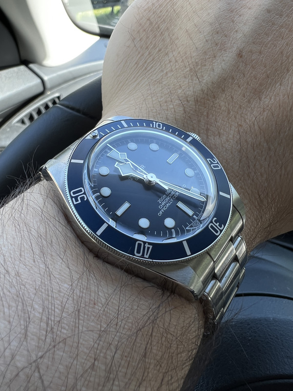 6226D981-795E-4585-98B0-3DFD3E381232