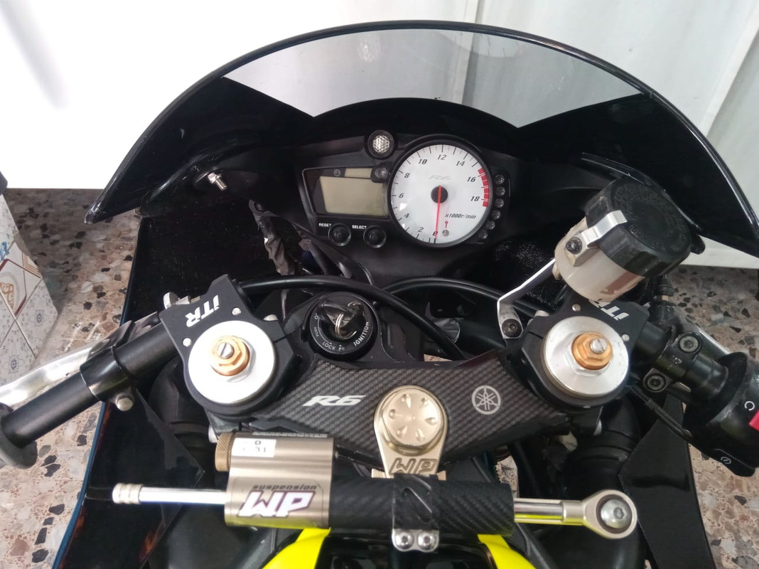 3832B435-FDE2-46B5-86D9-D51F1DCE46FA