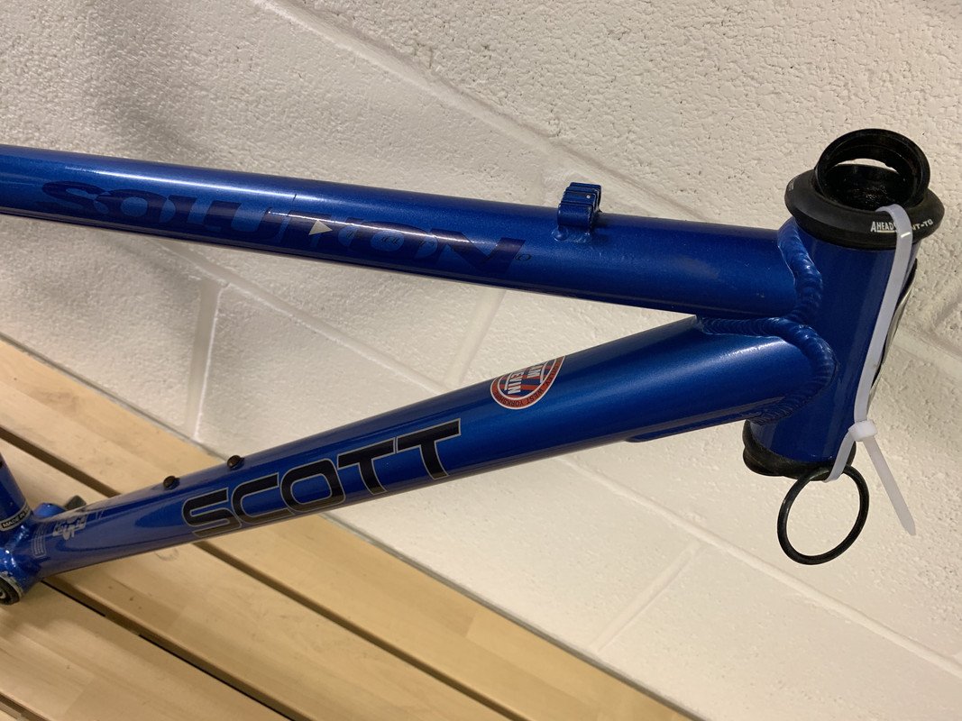 D718880C-C636-4141-8793-B7799EAF9436