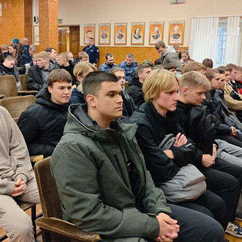 Есть такая профессия — Родину защищать!
