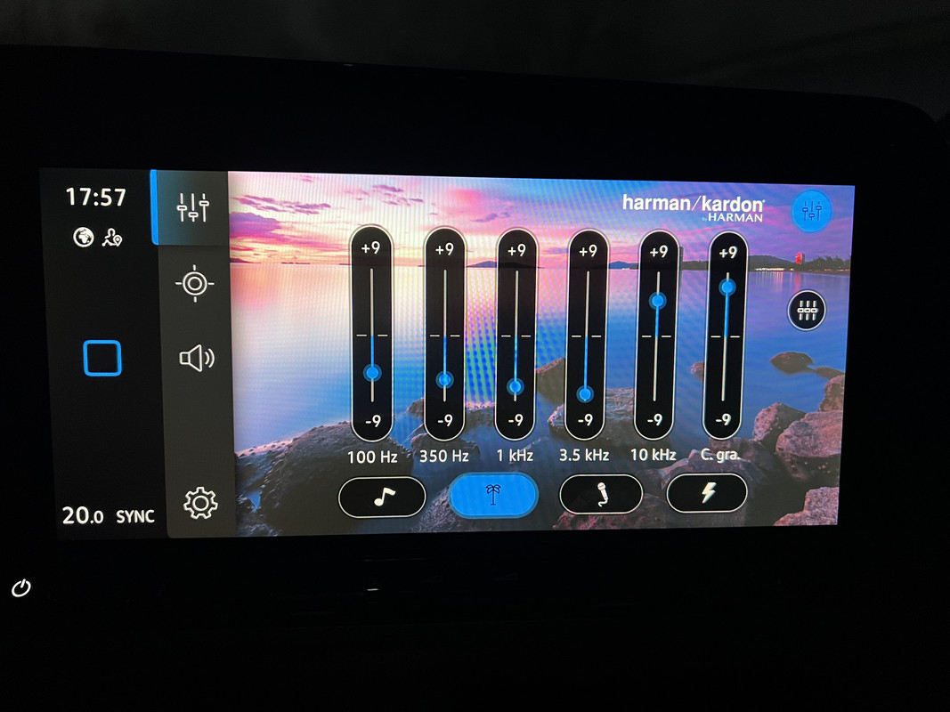 5B074C9D-A09C-4D05-9E92-74FAAED01DE2