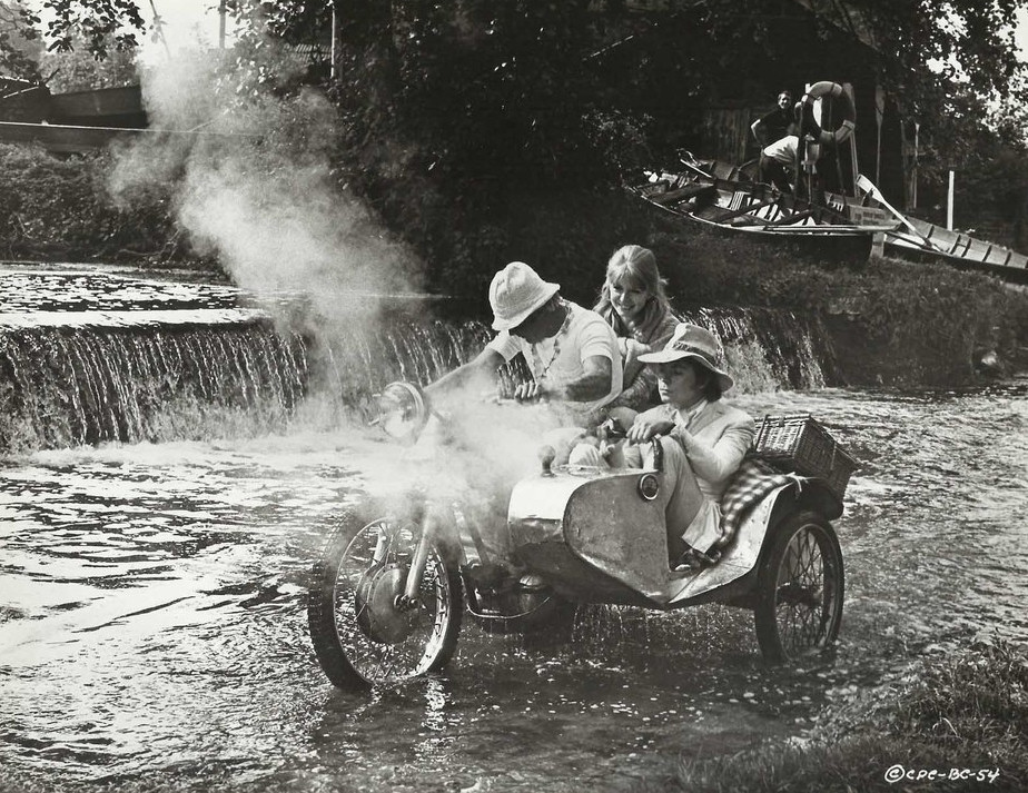Jane_Asher_a77