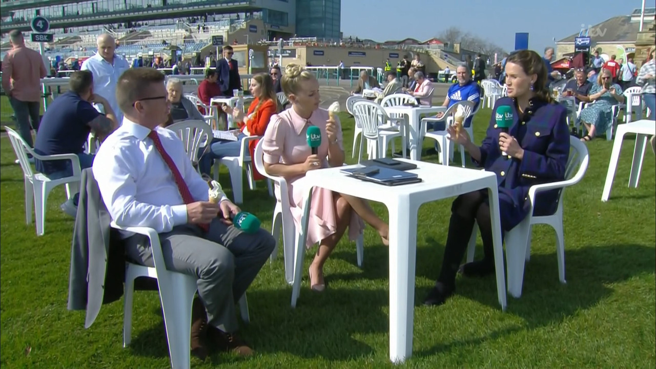 ITV Racing Live from Doncaster_20220326_13001600.ts_snapshot_00.03.23.478