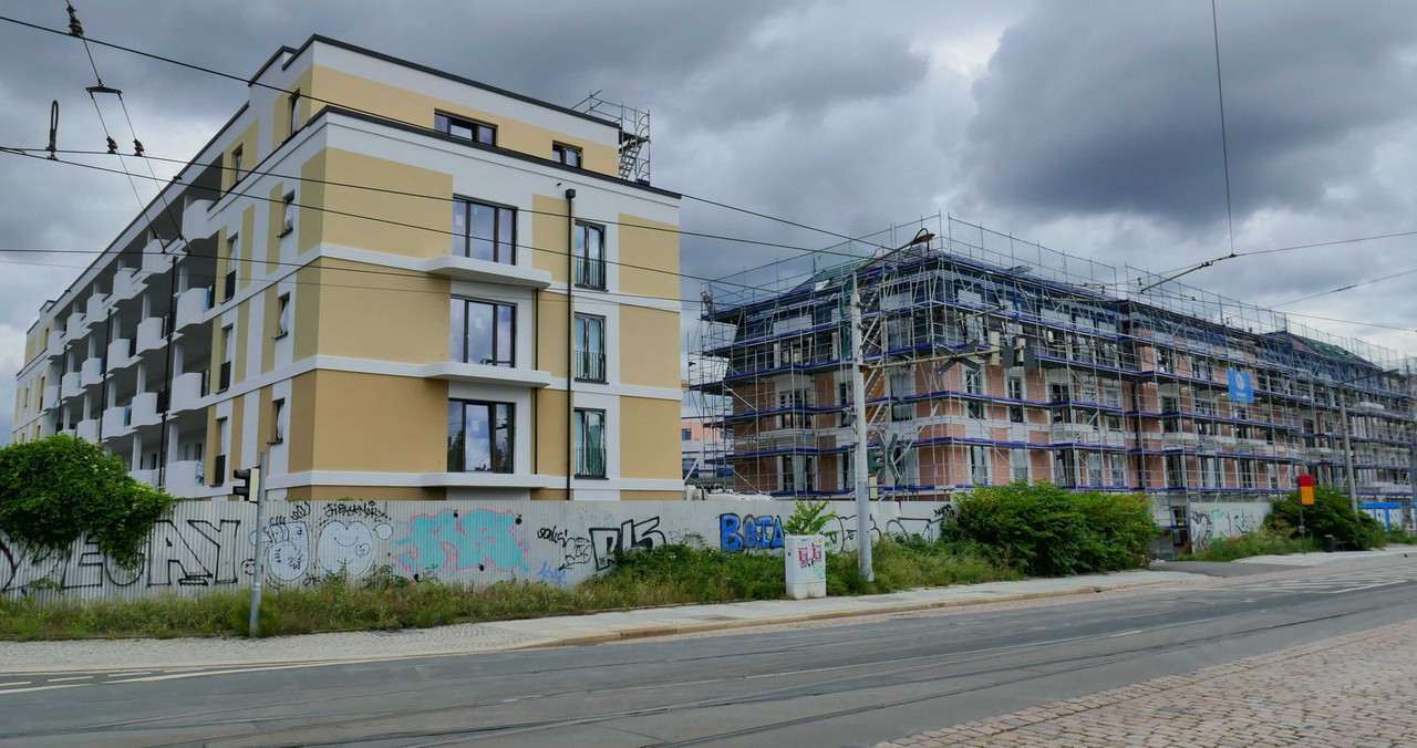 Bild: https://i.postimg.cc/hvcfPCZC/P1290779.jpg