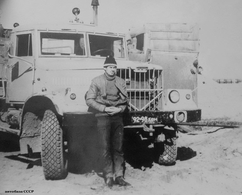 i - 2023-11-26T142136.457