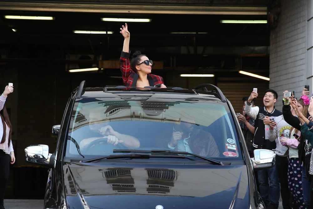 8-25-14-Leaving-Hotel-in-Melbourne-001.w