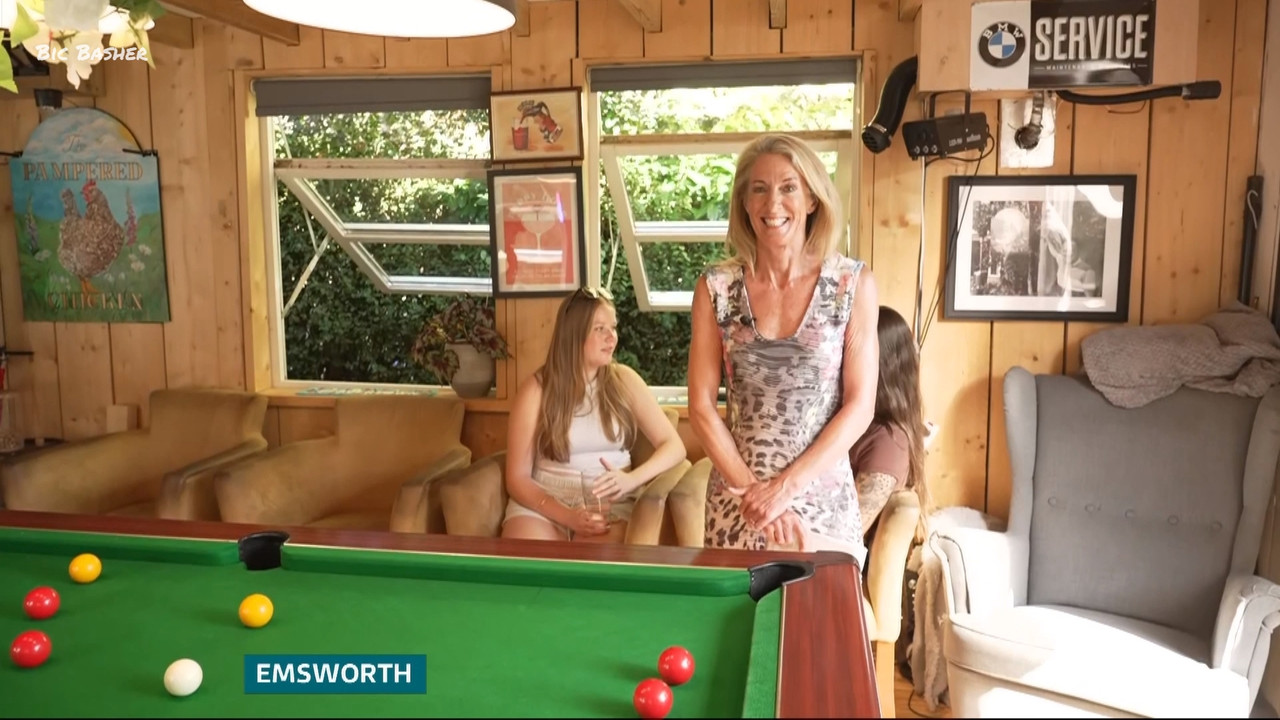 07 29 18 00 00 ITV News Meridian Weather ts snapshot 23 26 907