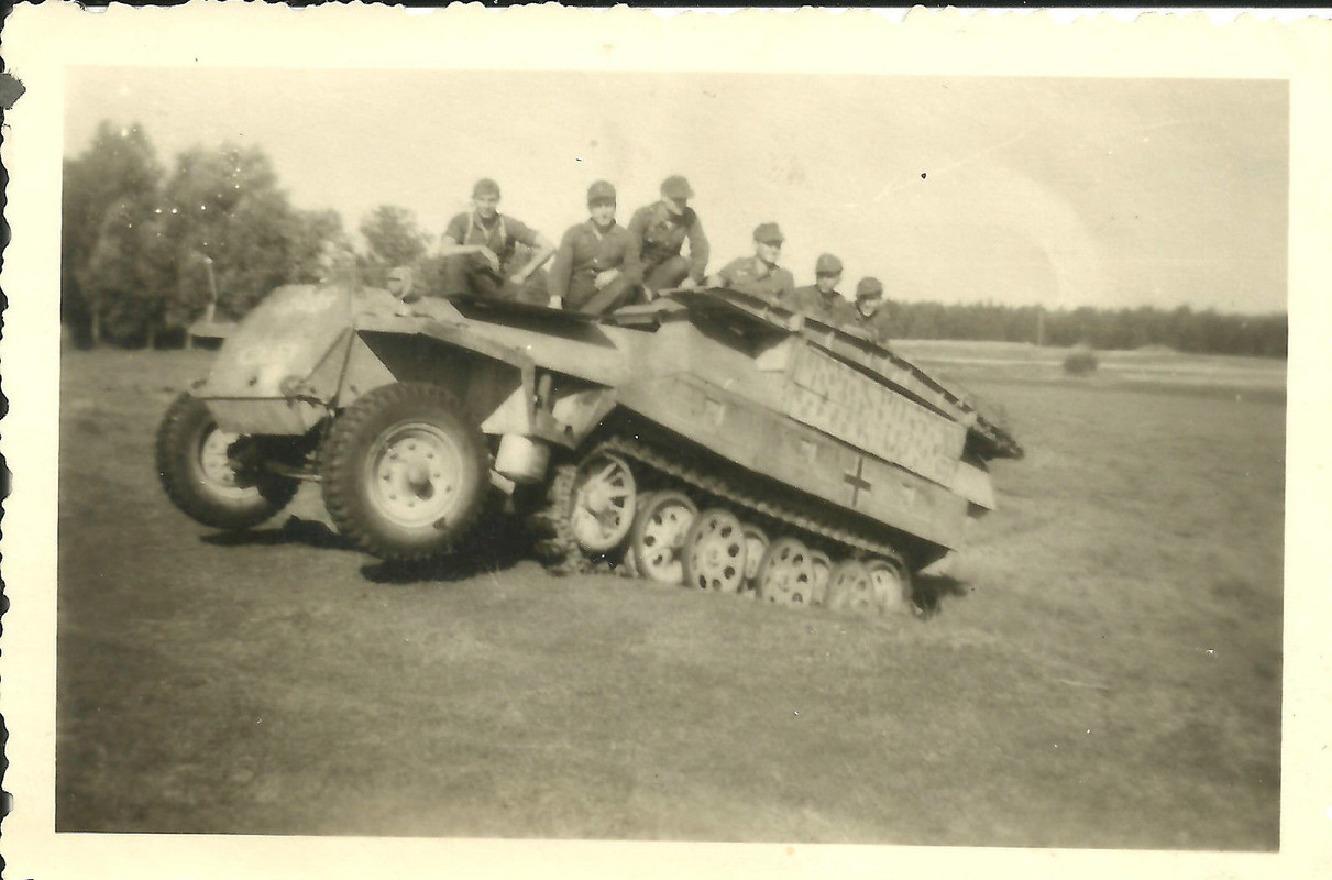Foto Sdkfz Schützenpanzer GD Kampfeinsatz Sept 1