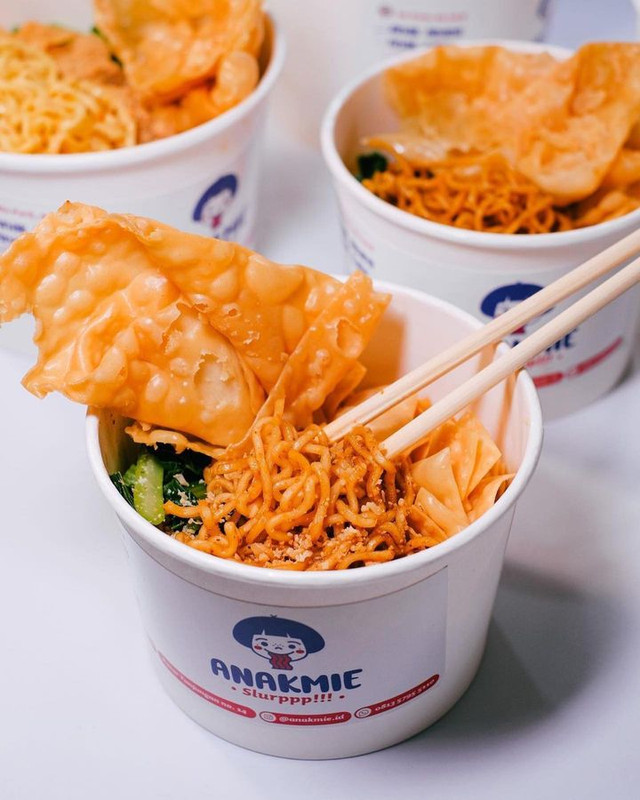 Anak Mie, pilihan tempat makan siang enak di Pasar Tunjungan Surabaya.