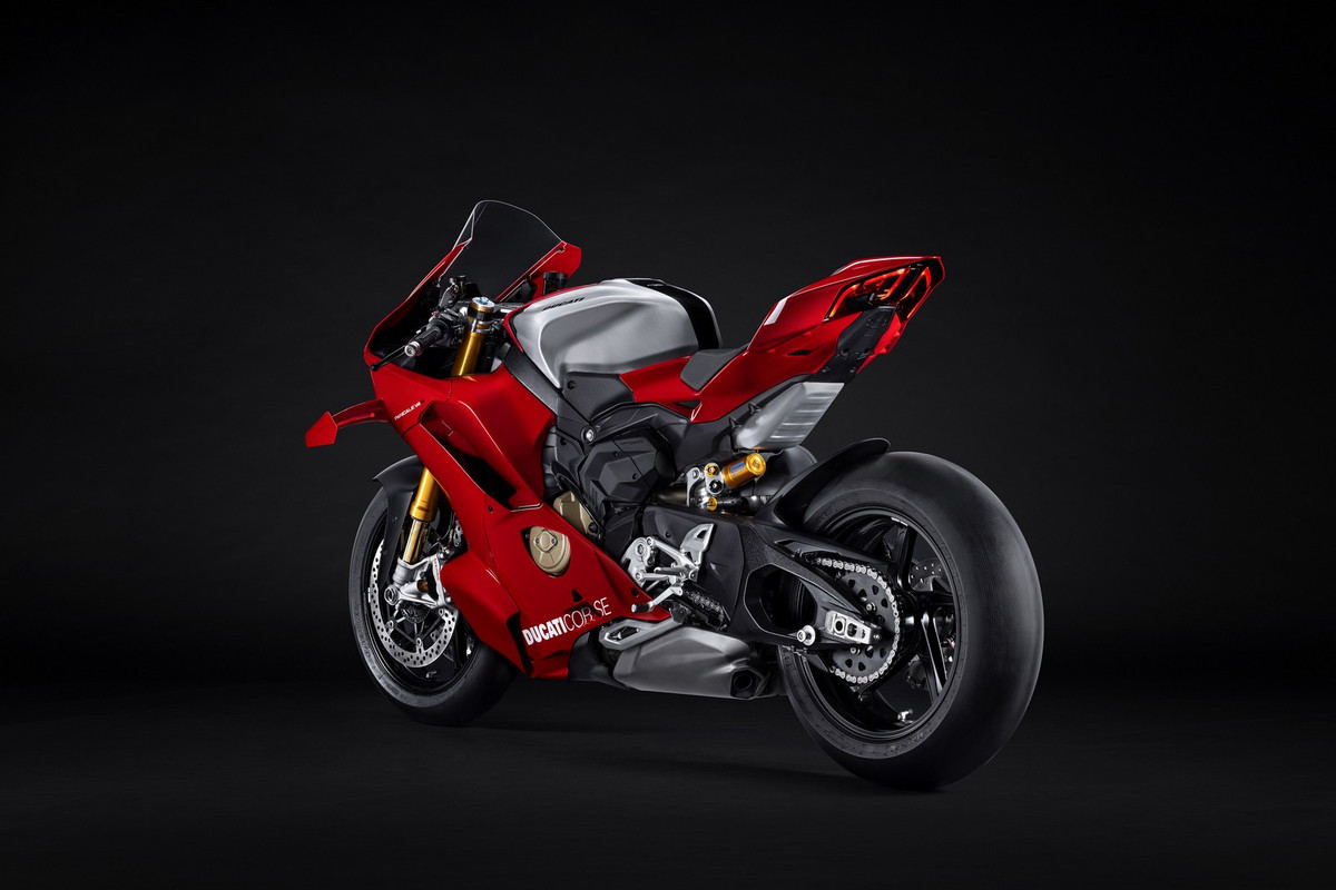 MY26_PANIGALE_V4R_STUDIO__7__UC849045_Mid