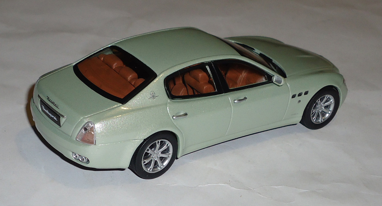 Maserati-Quattroporte1
