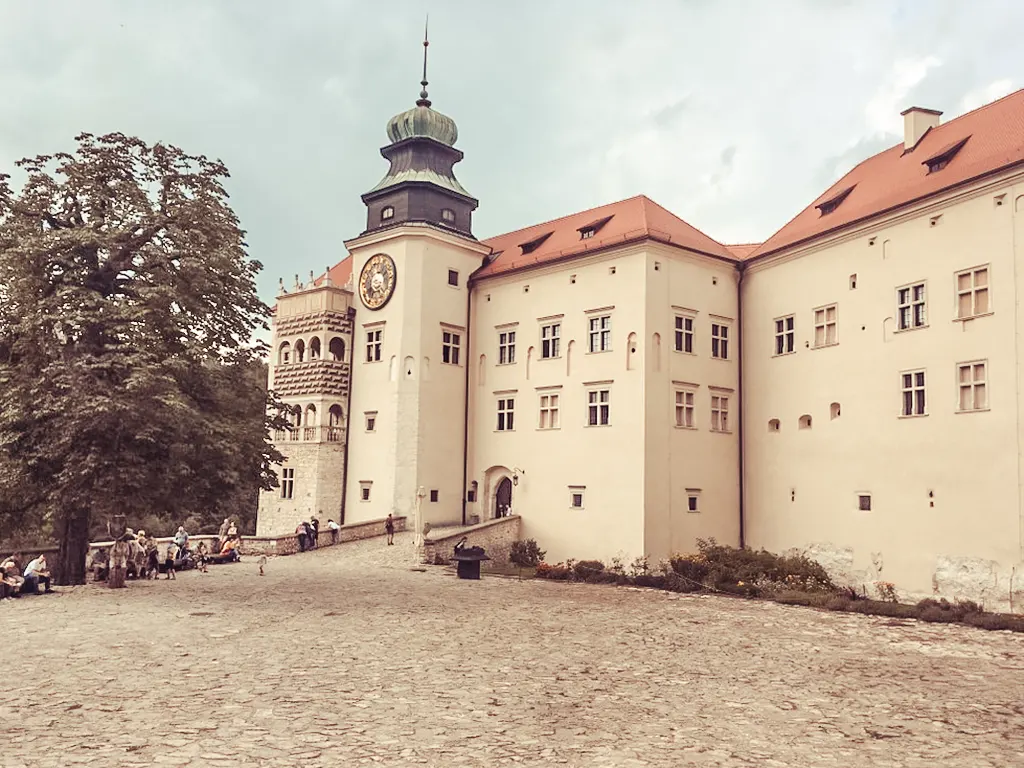 Zamek-Pieskowa-Ska-a-03