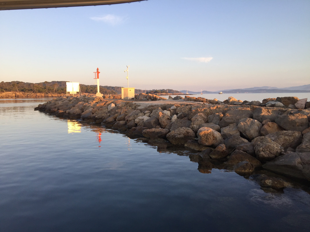 CEE308E6-2B87-4FBD-B6E8-52FC55652E99