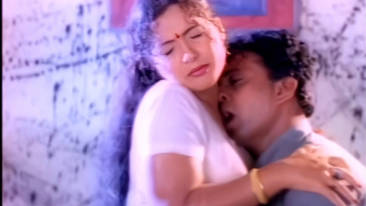 Mallu Maria Erotic Romance in white Saree.mp4_snapshot_01.15.421