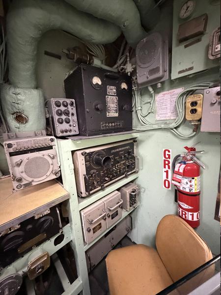 62-radio-03.jpg