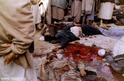 Kiv-gzett-pakiszt-ni-t-libok-2001-s-mazar1.jpg