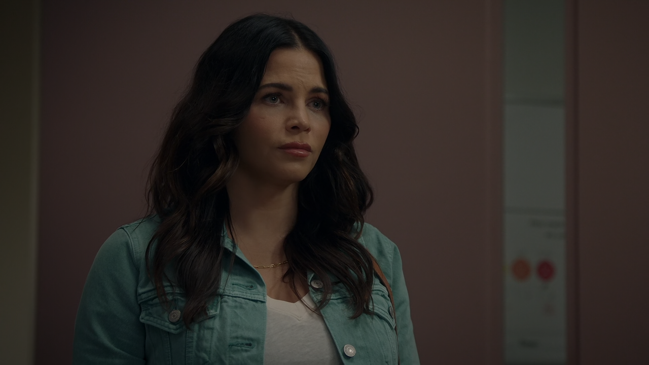 The.Rookie.S07E07.The.Mickey.1080p.10bit.AMZN.WEB-DL.DDP5.1.HEVC-Vyndros.mkv_snapshot_23.56_[2025.02