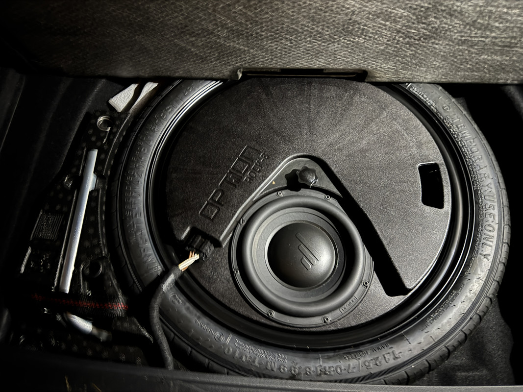 PHOTO_SUBWOOFER_OPTION_ROCK_8_GOLF_8