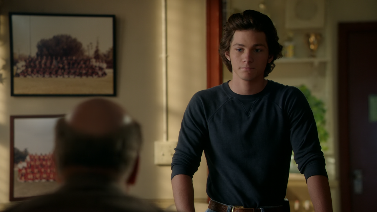 Young.Sheldon.S05E03.Potential.Energy.and.Hooch.on.a.Park.Bench.1080p.10bit.AMZN.WEB-DL.DDP5.1.HEVC-