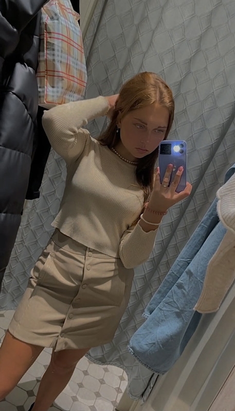 F6AB7FCB-F769-4503-AB75-7D81F399358E