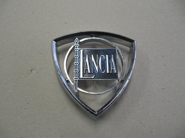 logo lancia flaminia