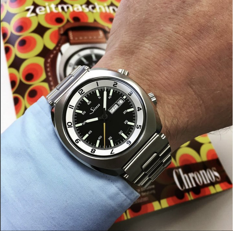 DC980E0A-5FC7-4BCB-A7B4-DA3C21FA2496