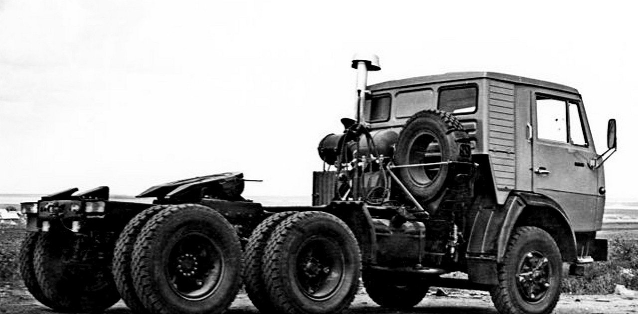 КамАЗ-54112 (1979)1