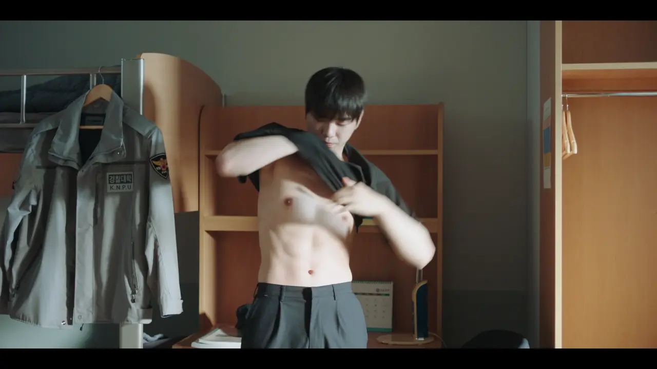 Rookie.Cops.S01E01.1080p.WEBMux.ITA.KOR.DD5.1.x264-BlackBit[screenshot 8]