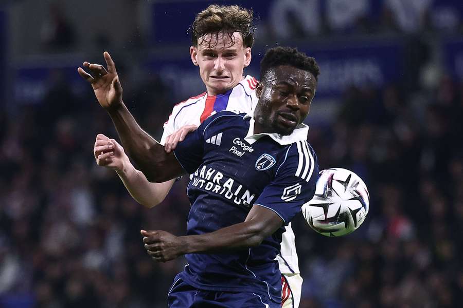 Lyon vs Celta Vigo, 00h45 ngày 20/03