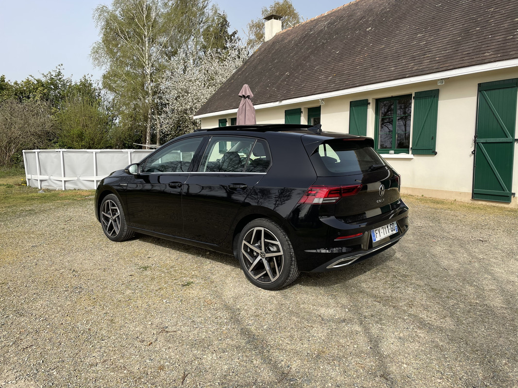 10D24DB5-1B90-4979-B75F-1BC83199811C